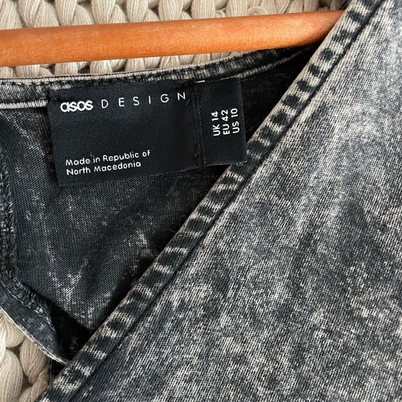 Asos jumpsuit - Picture 5 of 6